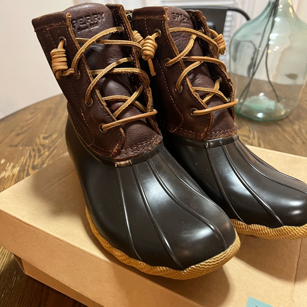 Sperry Saltwater Duck Boot. Brand New
